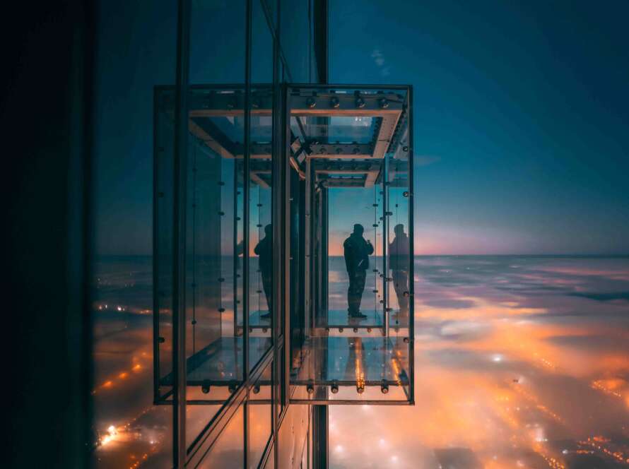 Les ascenseurs du futur : connectés, sécurisés et performants